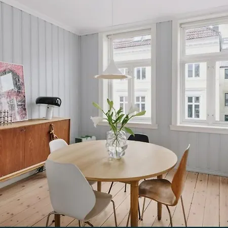 Apartman With 2 Bedrooms Bergen