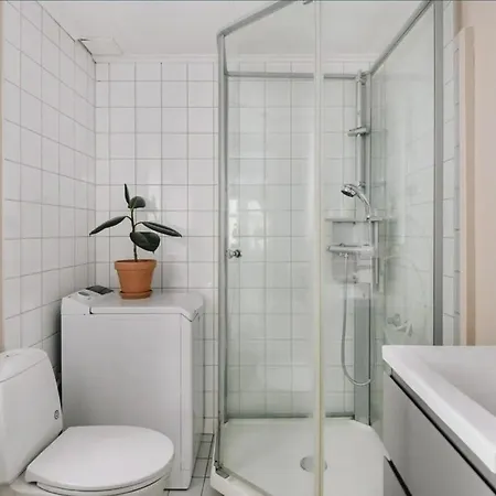 With 2 Bedrooms شقة *